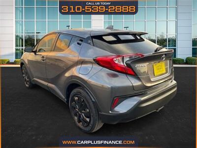 2021 Toyota C-HR LE   - Photo 9 - Huntington Beach, CA 92647