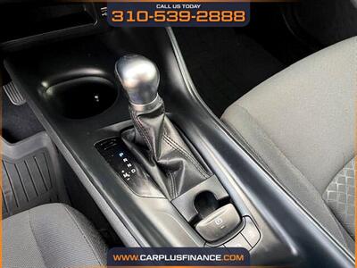 2021 Toyota C-HR LE   - Photo 13 - Huntington Beach, CA 92647
