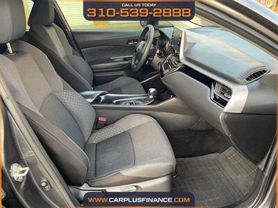 2021 Toyota C-HR LE   - Photo 31 - Huntington Beach, CA 92647