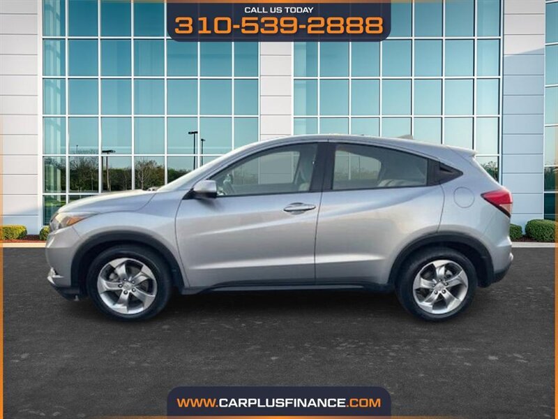 2017 Honda HR-V LX  