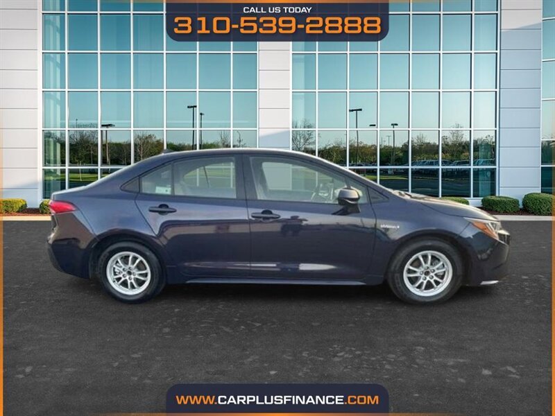 2021 Toyota Corolla LE - Photo 4 - Huntington Beach, CA 92647