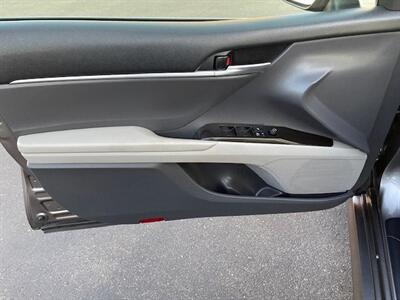 2021 Toyota Camry LE   - Photo 24 - Huntington Beach, CA 92647