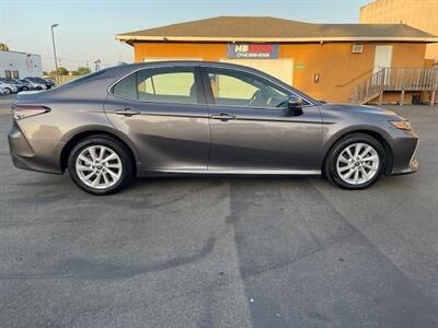 2021 Toyota Camry LE   - Photo 6 - Huntington Beach, CA 92647