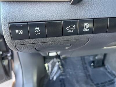 2021 Toyota Camry LE   - Photo 20 - Huntington Beach, CA 92647