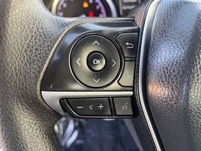 2021 Toyota Camry LE   - Photo 19 - Huntington Beach, CA 92647