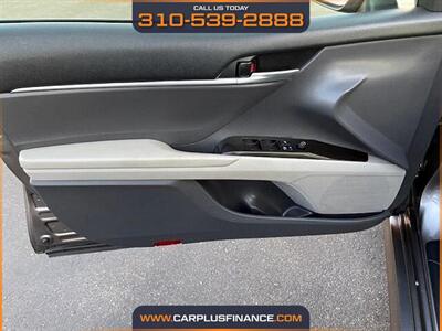 2021 Toyota Camry LE   - Photo 24 - Huntington Beach, CA 92647