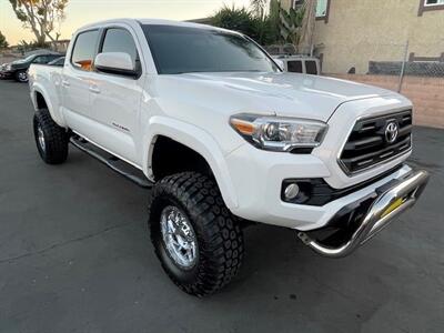 2017 Toyota Tacoma SR5 V6   - Photo 13 - Huntington Beach, CA 92647