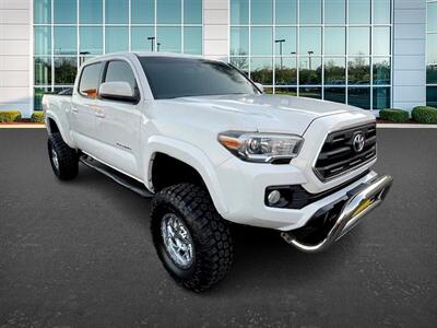 2017 Toyota Tacoma SR5 V6   - Photo 13 - Huntington Beach, CA 92647