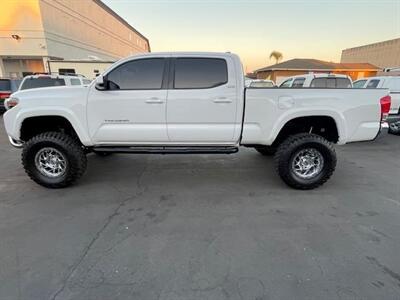 2017 Toyota Tacoma SR5 V6   - Photo 12 - Huntington Beach, CA 92647