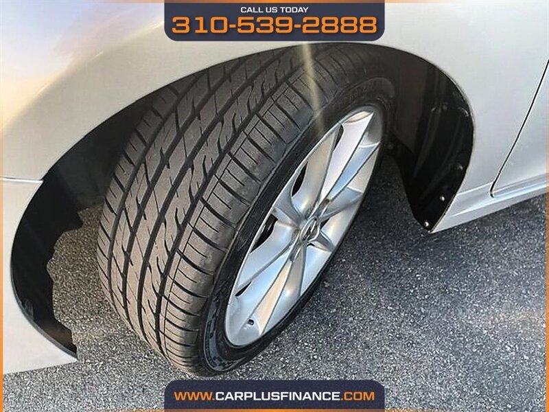 2013 Lexus CT 200h - Photo 6 - Huntington Beach, CA 92647