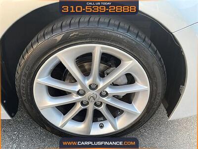 2013 Lexus CT 200h - Photo 30 - Huntington Beach, CA 92647
