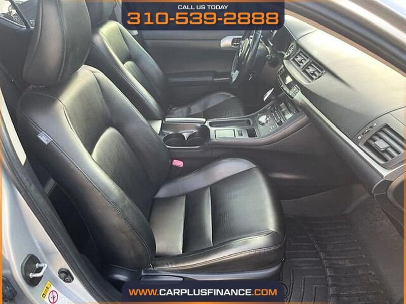 2013 Lexus CT 200h - Photo 33 - Huntington Beach, CA 92647
