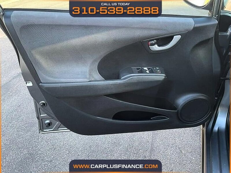 2013 Honda Fit Base - Photo 9