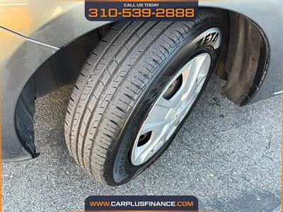 2013 Honda Fit   - Photo 5 - Huntington Beach, CA 92647
