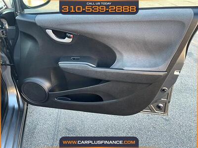 2013 Honda Fit   - Photo 27 - Huntington Beach, CA 92647