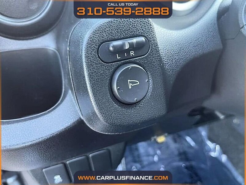 2013 Honda Fit Base - Photo 12