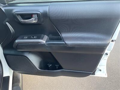 2016 Toyota Tacoma Access Cab V6 TRD Sport   - Photo 33 - Huntington Beach, CA 92647