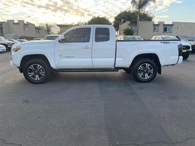 2016 Toyota Tacoma Access Cab V6 TRD Sport   - Photo 2 - Huntington Beach, CA 92647