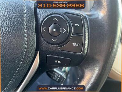 2017 Toyota RAV4 XLE   - Photo 19 - Huntington Beach, CA 92647