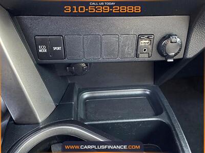 2017 Toyota RAV4 XLE   - Photo 22 - Huntington Beach, CA 92647