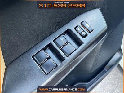 2017 Toyota RAV4 XLE   - Photo 14 - Huntington Beach, CA 92647