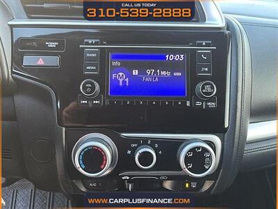 2020 Honda Fit LX   - Photo 18 - Huntington Beach, CA 92647