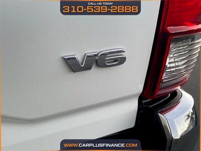 2019 Toyota Tacoma Access Cab SR5 V6 4 x 4  4 x 4 - Photo 10 - Huntington Beach, CA 92647