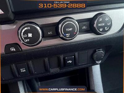 2020 Toyota Tacoma Access Cab SR  Convenience Pkg - Photo 12 - Huntington Beach, CA 92647