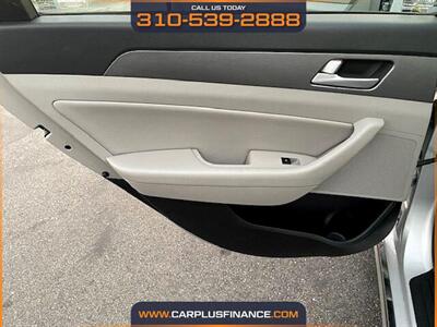 2016 Hyundai SONATA Hybrid SE   - Photo 35 - Huntington Beach, CA 92647