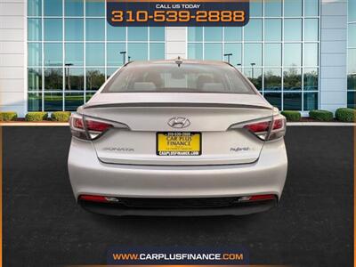 2016 Hyundai SONATA Hybrid SE   - Photo 21 - Huntington Beach, CA 92647