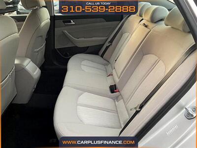 2016 Hyundai SONATA Hybrid SE   - Photo 36 - Huntington Beach, CA 92647