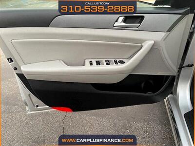 2016 Hyundai SONATA Hybrid SE   - Photo 25 - Huntington Beach, CA 92647