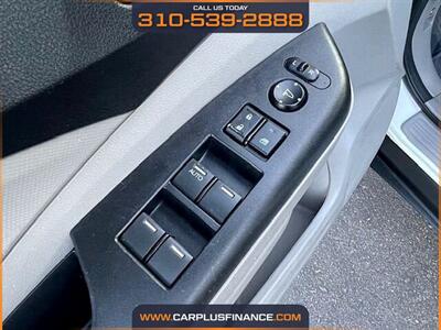 2014 Honda CR-V LX   - Photo 13 - Huntington Beach, CA 92647