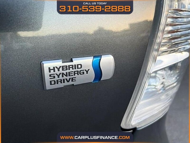 2013 Toyota Prius V Three - Photo 24 - Huntington Beach, CA 92647