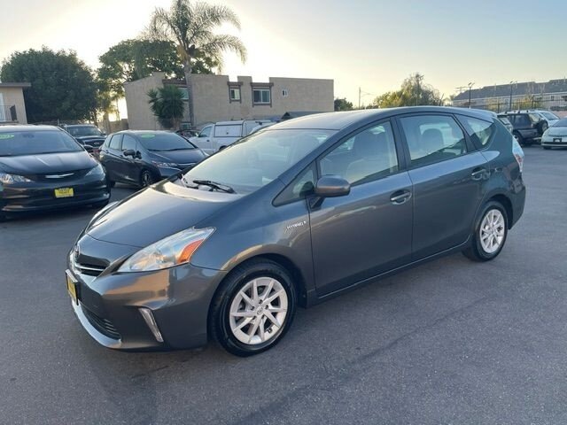 Magnetic Gray Metallic 2013 Toyota Prius v Wagon Front-Wheel Drive Automatic