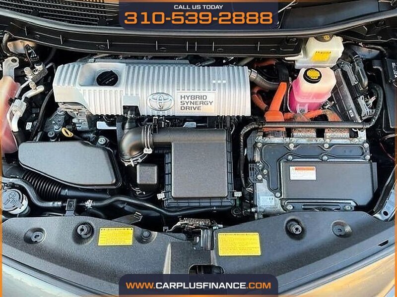 2013 Toyota Prius V Three - Photo 9 - Huntington Beach, CA 92647