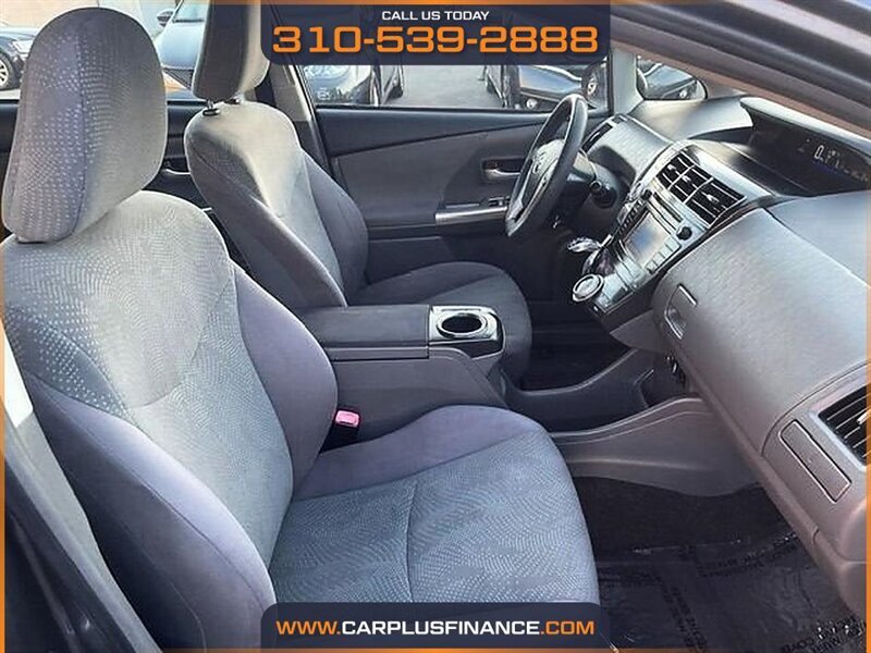 2013 Toyota Prius V Three - Photo 31 - Huntington Beach, CA 92647