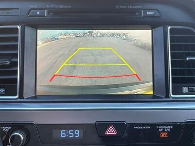 2015 Hyundai Sonata Sport 2.0T  Limited - Photo 22 - Huntington Beach, CA 92647
