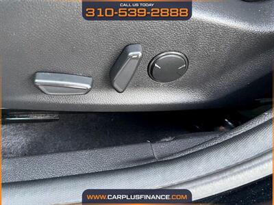 2018 Ford Focus Titanium   - Photo 11 - Huntington Beach, CA 92647