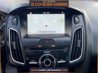 2018 Ford Focus Titanium   - Photo 45 - Huntington Beach, CA 92647