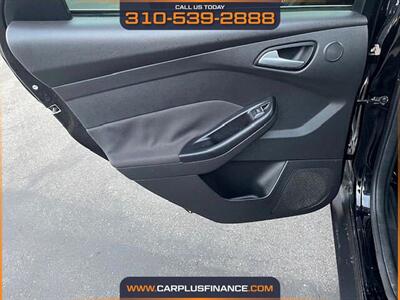 2018 Ford Focus Titanium   - Photo 50 - Huntington Beach, CA 92647