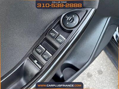 2018 Ford Focus Titanium   - Photo 39 - Huntington Beach, CA 92647