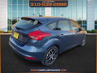 2018 Ford Focus SEL   - Photo 7 - Huntington Beach, CA 92647