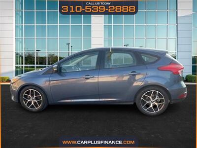 2018 Ford Focus SEL   - Photo 3 - Huntington Beach, CA 92647