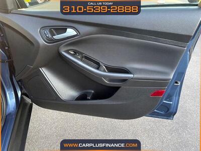 2018 Ford Focus SEL   - Photo 34 - Huntington Beach, CA 92647