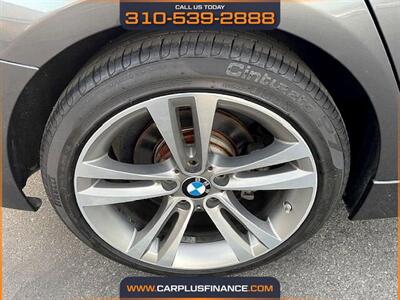 2018 BMW 330i   - Photo 33 - Huntington Beach, CA 92647