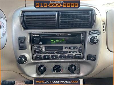 2003 Ford Explorer Sport Trac XLT 4dr XLT Crew Cab SB   - Photo 14 - Huntington Beach, CA 92647