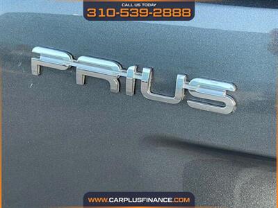 2016 Toyota Prius Three   - Photo 10 - Huntington Beach, CA 92647
