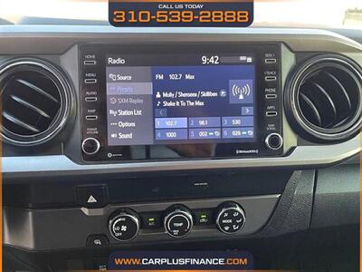 2022 Toyota Tacoma Access Cab SR5   - Photo 14 - Huntington Beach, CA 92647