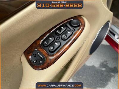 2001 Jaguar XJ8 Vanden Plas   - Photo 11 - Huntington Beach, CA 92647